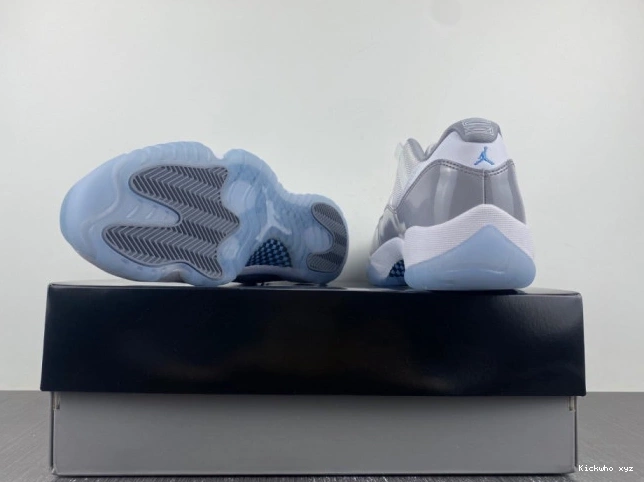 Cement 11 Low Jordan AV2187-140 Grey Air 0615
